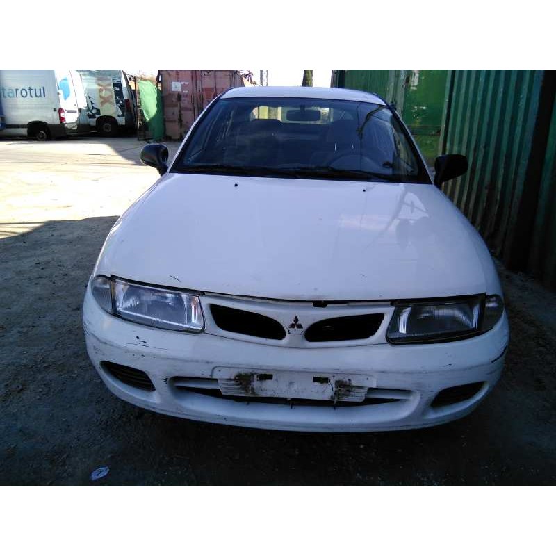 mitsubishi carisma berina 5 (da0) del año 1998