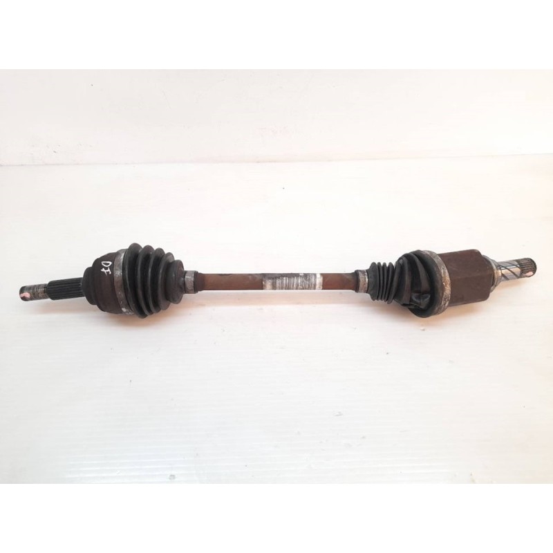 Recambio de transmision delantera izquierda para dacia sandero stepway referencia OEM IAM 391017832R  