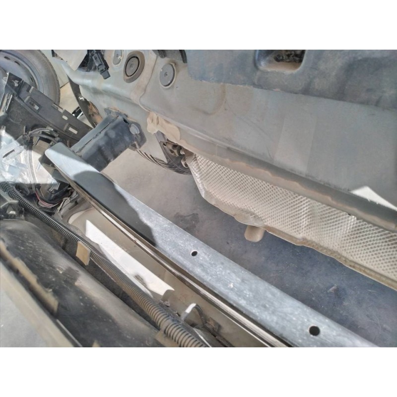 Recambio de refuerzo paragolpes trasero para renault captur ii e-tech engineered referencia OEM IAM - Gris 6