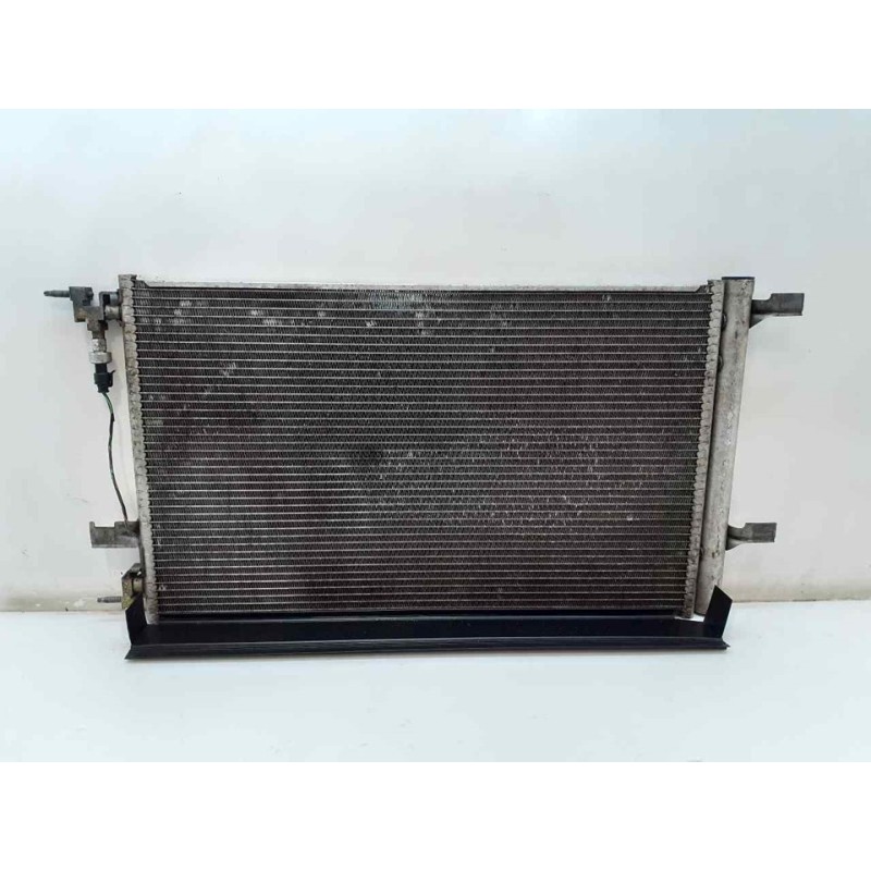 Recambio de condensador / radiador aire acondicionado para opel astra j lim. sport referencia OEM IAM 13267649  DELPHI