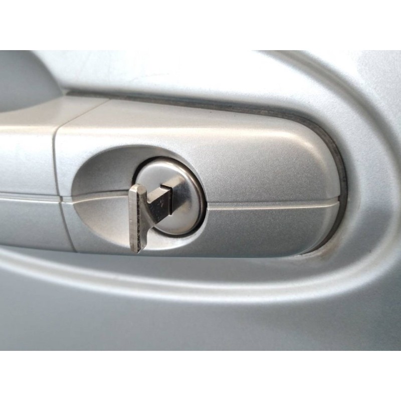 Recambio de bombin puerta delantera izquierda para ford grand c-max titanium referencia OEM IAM   