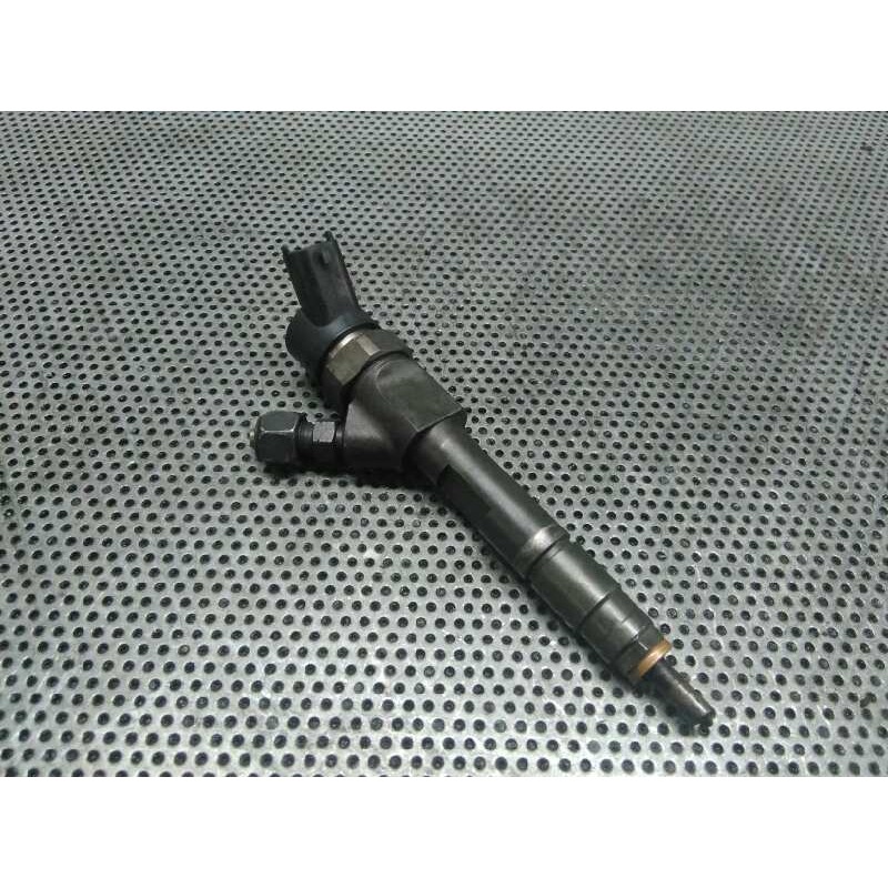 Recambio de inyector para renault scenic ii grand confort authentique referencia OEM IAM 8200100272 0445110110B 