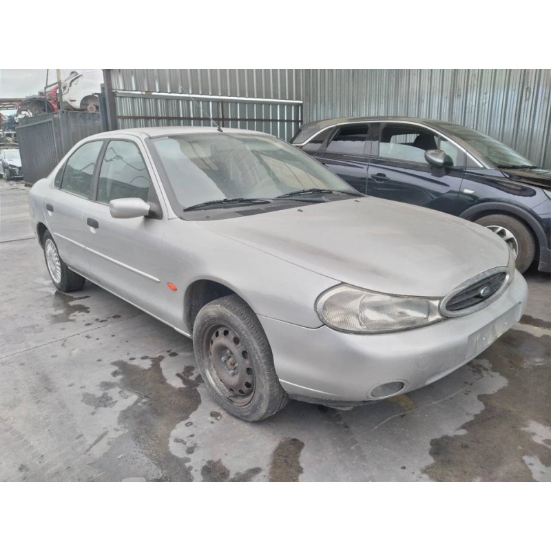 ford mondeo berlina (gd) del año 2000