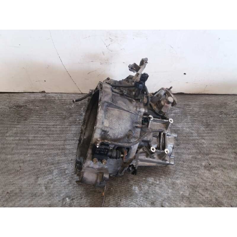 Recambio de caja cambios para nissan primera berlina (p12) acenta referencia OEM IAM   