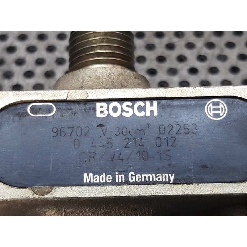 Recambio de rampa inyectora para fiat bravo (182) 1.9 jtd cat referencia OEM IAM 0445214012 BOSCH 3