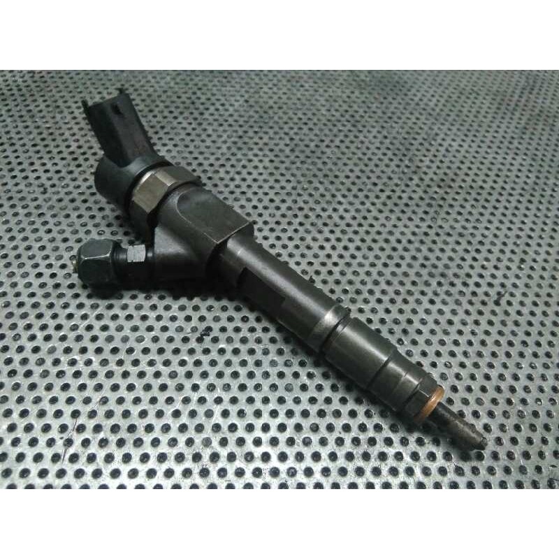 Recambio de inyector para renault scenic ii grand confort authentique referencia OEM IAM 8200100272 0445110110B 