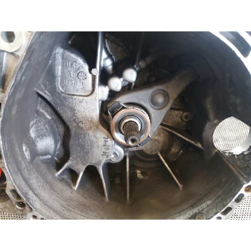 Recambio de caja cambios para nissan primera berlina (p12) acenta referencia OEM IAM 4