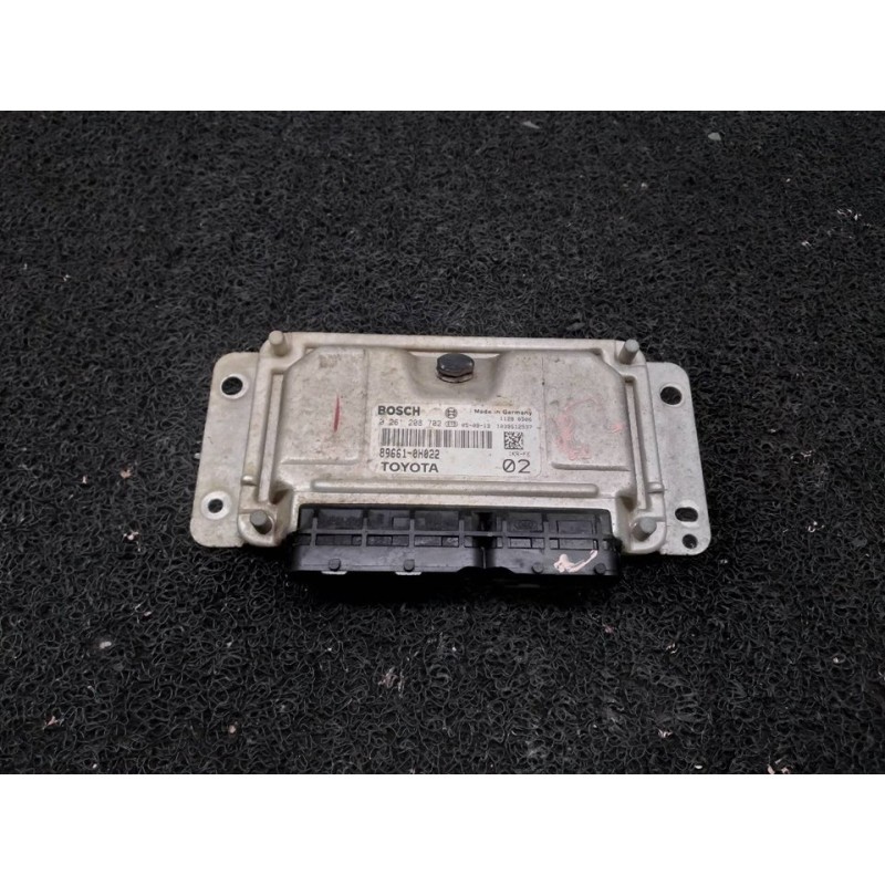 Recambio de centralita motor uce para citroën c1 sx referencia OEM IAM 0261208702 896610H022 BOSCH