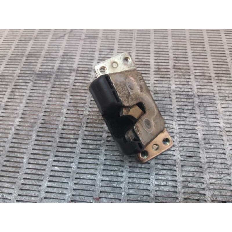 Recambio de cerradura maletero / porton para opel astra f caravan 1.6 16v referencia OEM IAM - Blanco 2
