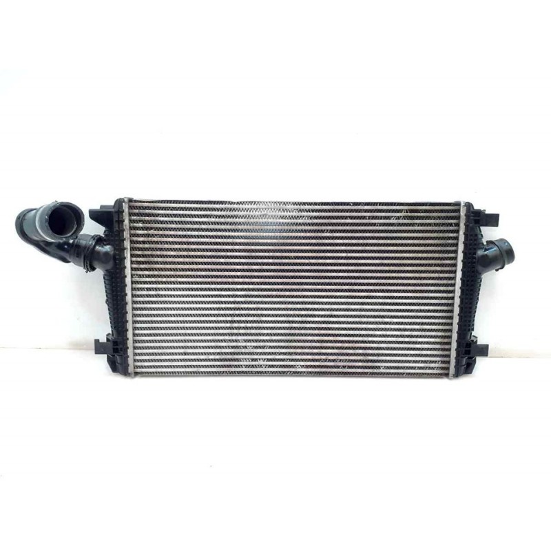 Recambio de intercooler para opel astra j lim. sport referencia OEM IAM 13267647  DELPHI