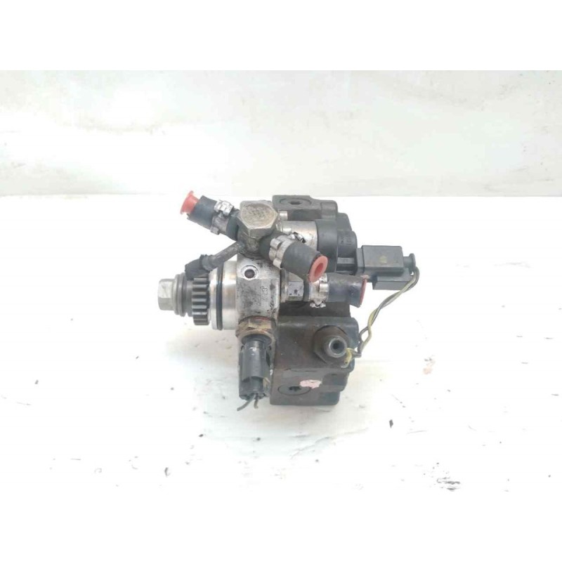 Recambio de bomba inyeccion para mercedes-benz clase b (w245) 180 cdi (245.207) referencia OEM IAM 0445010120 A6400700701 BOSCH