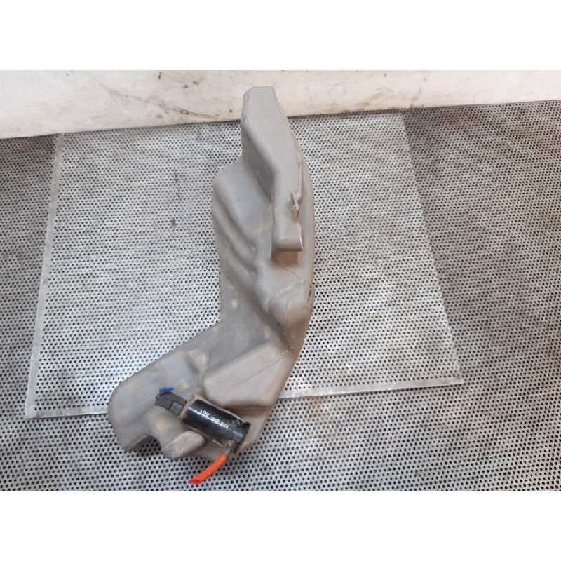 Recambio de deposito limpia para nissan cabstar 01.04  cabina doble cabina doble referencia OEM IAM - Blanco 7