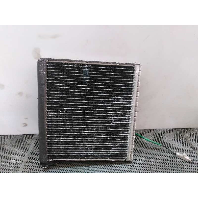 Recambio de evaporador aire acondicionado para toyota corolla verso (r1) 2.2 turbodiesel cat referencia OEM IAM 08J04B5282 - Blanco