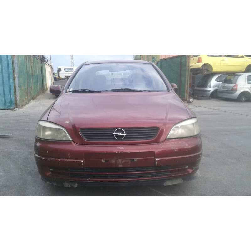 opel astra g berlina del año 1998