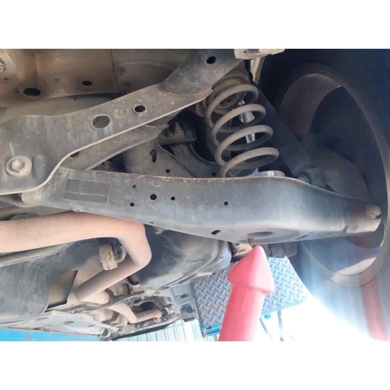 Recambio de brazo suspension inferior trasero derecho para volkswagen tiguan (5n1) advance referencia OEM IAM   