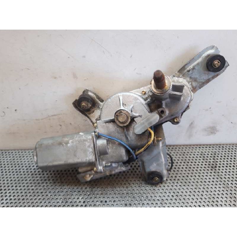Recambio de motor limpia trasero para toyota rav 4 funcruiser (a1) básico referencia OEM IAM 8513042020 1592002330 - Rojo 2