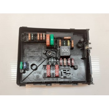CAJA RELES / FUSIBLES 1K0937125C 8F110209 