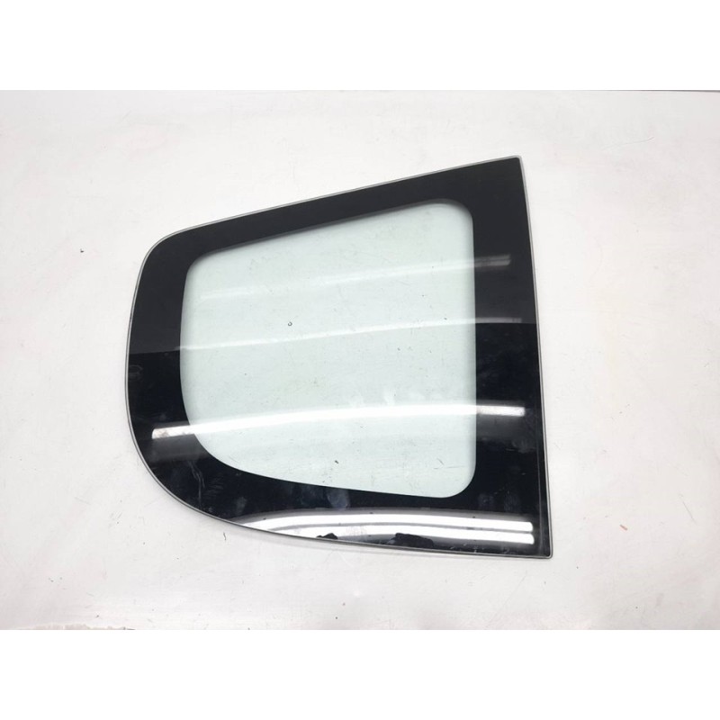 Recambio de luna custodia trasera derecha para honda jazz (gd1/5) 1.4 ls referencia OEM IAM   