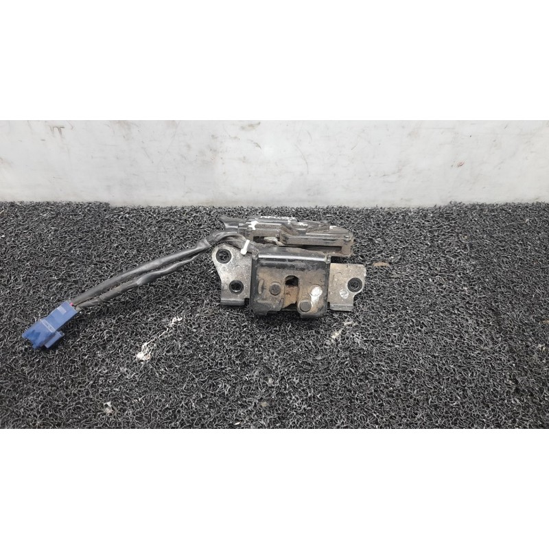 Recambio de cerradura maletero / porton para toyota prius (nhw20) sol referencia OEM IAM   