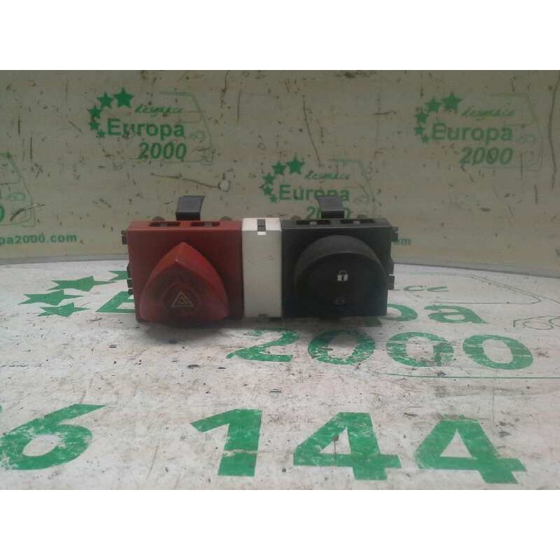 Recambio de warning para renault megane ii berlina 3p 1.6 16v referencia OEM IAM 8200407415  