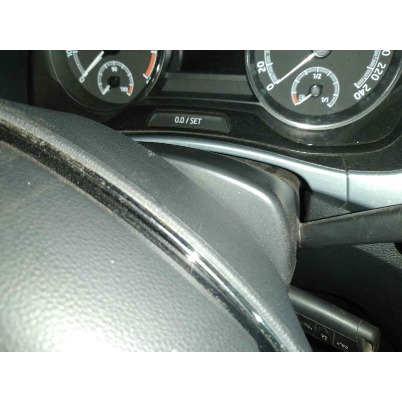 Recambio de anillo airbag para skoda fabia ambition plus referencia OEM IAM - Blanco 3