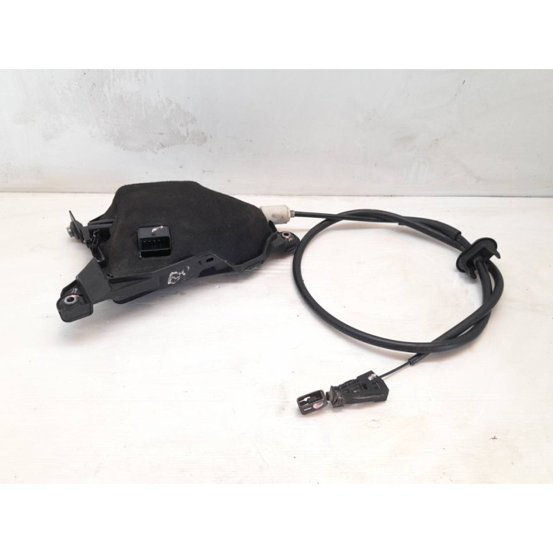 Recambio de freno de mano electrico para citroën c4 picasso sx referencia OEM IAM 965980180  