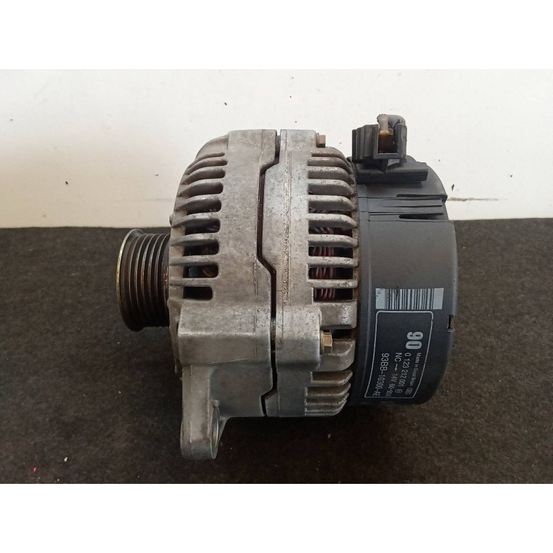 Recambio de alternador para ford mondeo berlina/familiar (fd) 1.8 16v cat referencia OEM IAM 0123212001 60861 BOSCH 2
