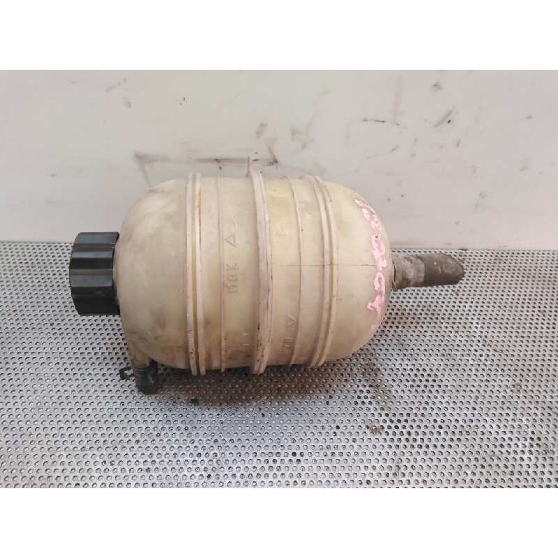 Recambio de deposito expansion para peugeot 206 berlina xs referencia OEM IAM 9626378480  