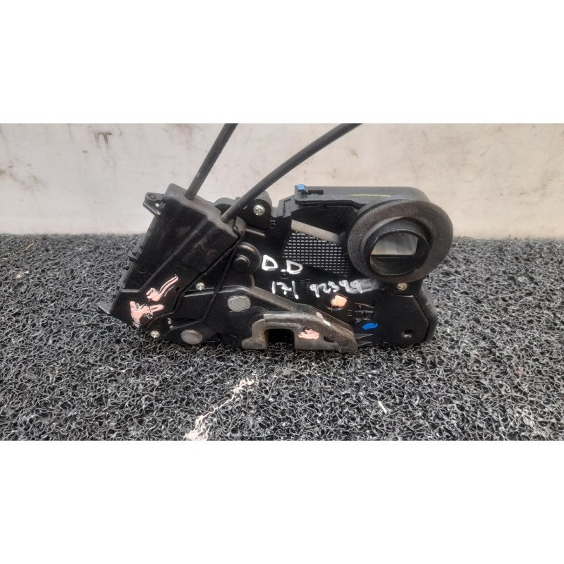Recambio de cerradura puerta delantera derecha para toyota prius (nhw20) sol referencia OEM IAM - Blanco 3