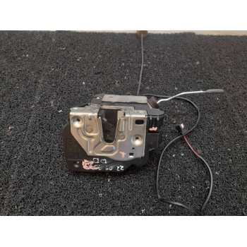 CERRADURA PUERTA DELANTERA DERECHA 004138112618 