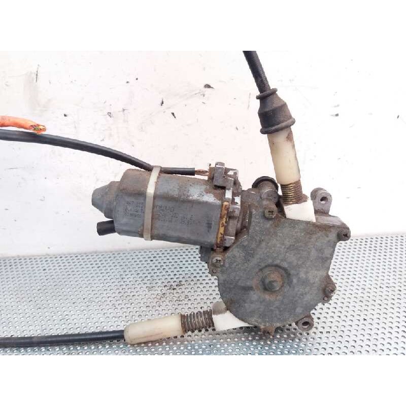 Recambio de elevalunas delantero derecho para volvo serie 440 2.0i gle referencia OEM IAM - Blanco 4