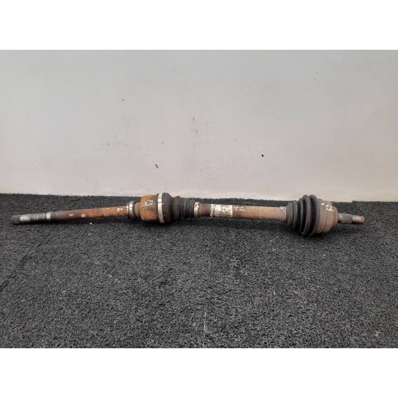Recambio de transmision delantera derecha para peugeot 308 sport referencia OEM IAM 9661107280  
