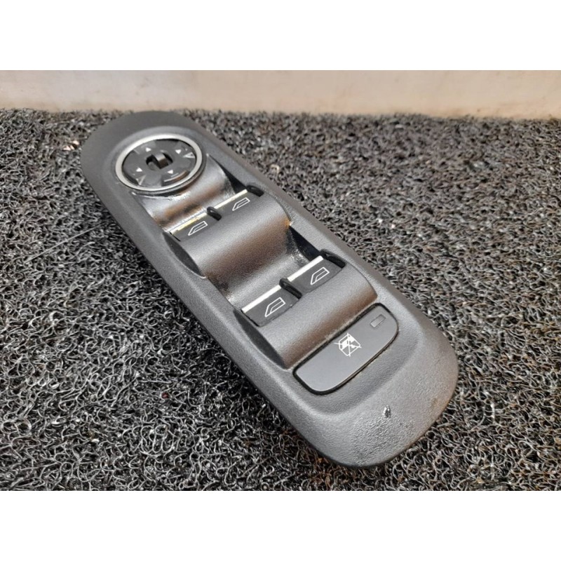 Recambio de mando elevalunas delantero izquierdo para ford mondeo ber. (ca2) titanium referencia OEM IAM 7S7T14A132AB  