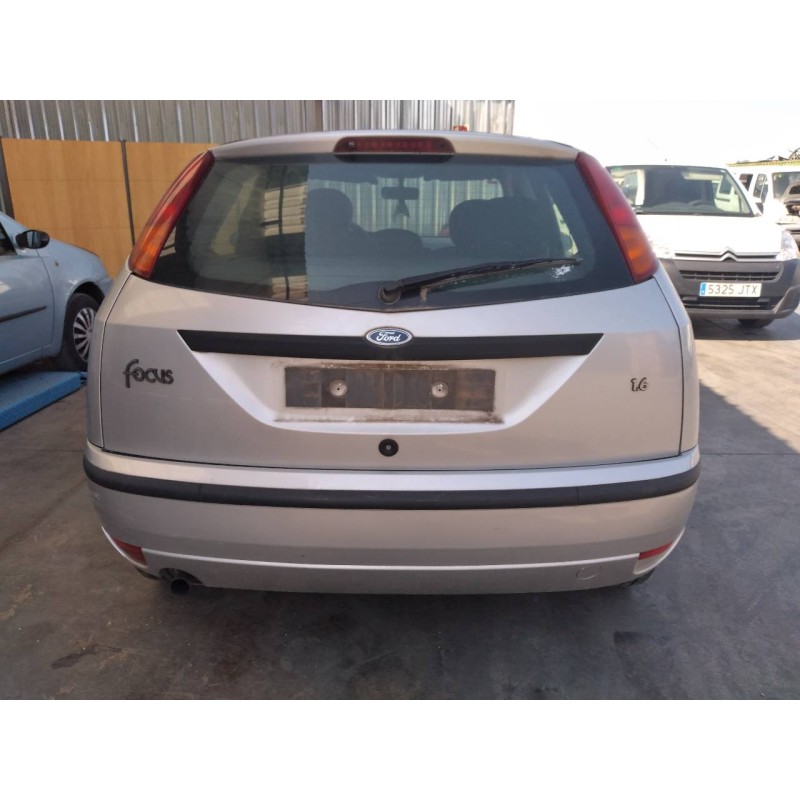 ford focus berlina (cak) del año 2003