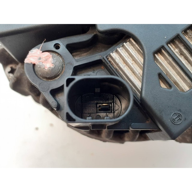 Recambio de alternador para mercedes-benz clase cla (w117) cla 220 cdi (117.303) referencia OEM IAM A0009063322  BOSCH 3