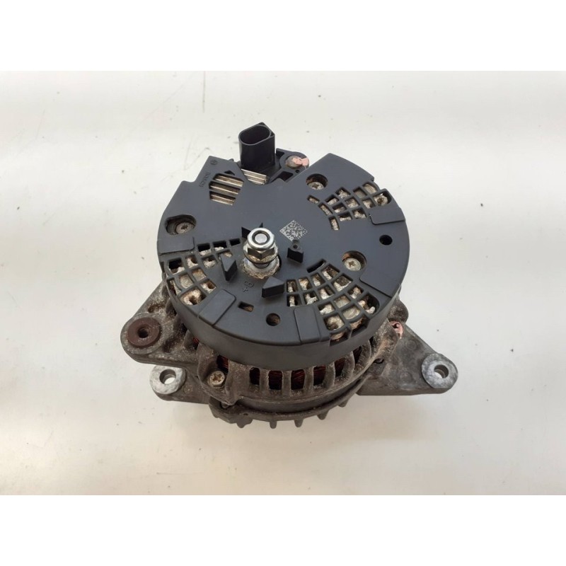 Recambio de alternador para mercedes-benz clase cla (w117) cla 220 cdi (117.303) referencia OEM IAM A0009063322  BOSCH 6