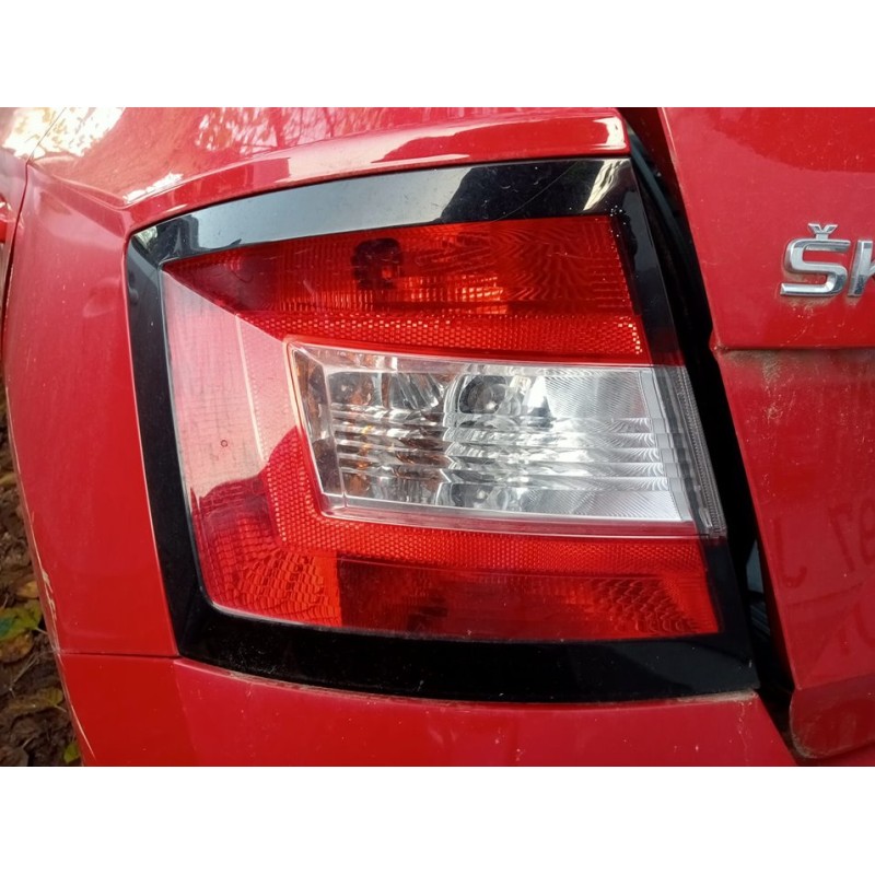 Recambio de piloto trasero izquierdo para skoda fabia ambition referencia OEM IAM   
