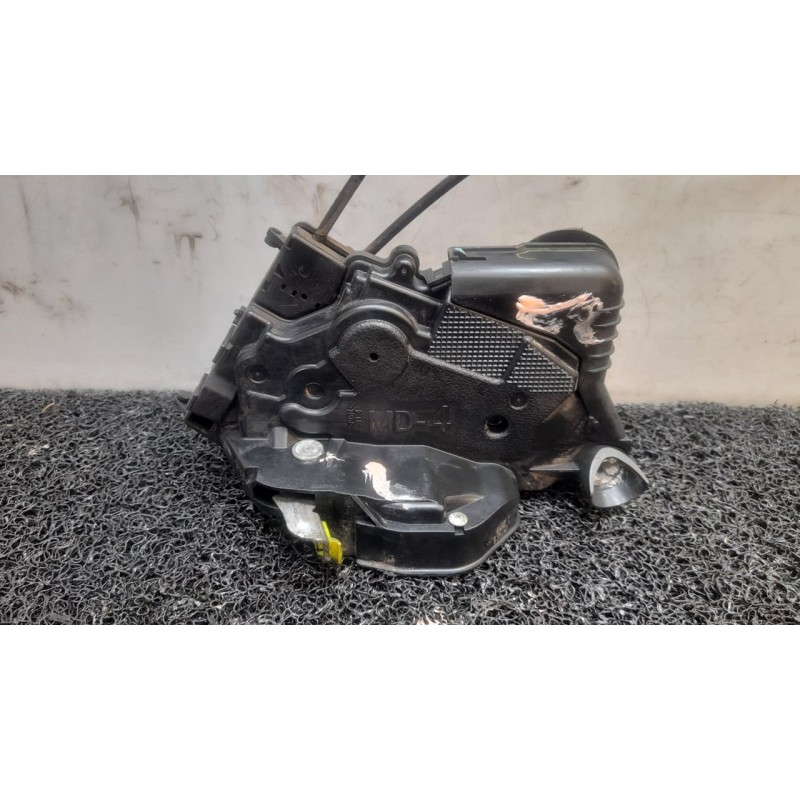 Recambio de cerradura puerta delantera izquierda para toyota prius (nhw20) sol referencia OEM IAM - Blanco 4