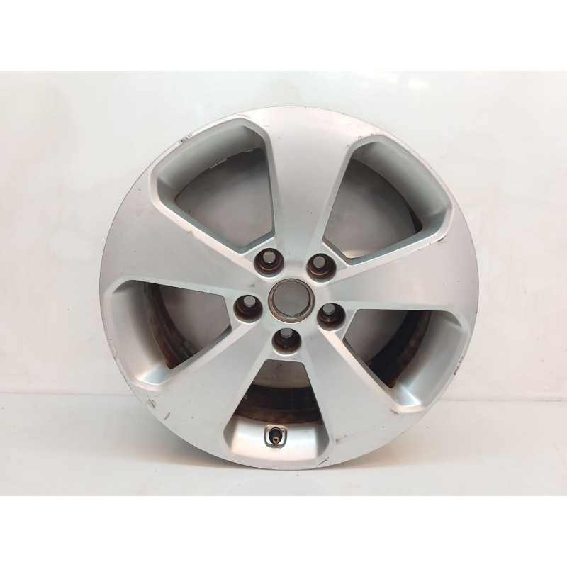Recambio de llanta para chevrolet cruze lt referencia OEM IAM 96831803  