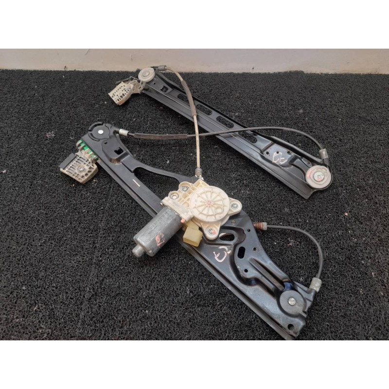 Recambio de elevalunas delantero derecho para mercedes-benz clase e (w211) berlina e 220 cdi (211.006) referencia OEM IAM 013082
