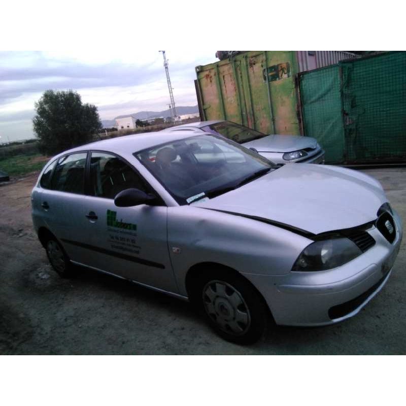seat ibiza (6l1) del año 2004