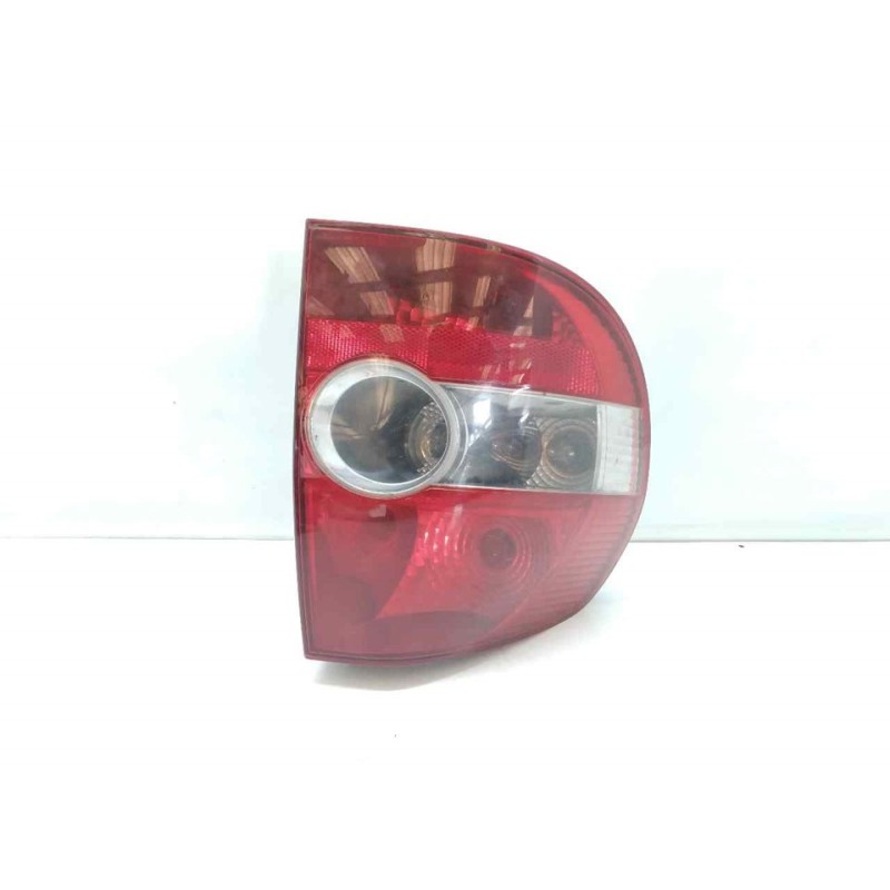 Recambio de piloto trasero izquierdo para volkswagen fox (5z1) básico referencia OEM IAM 5Z0945095A  