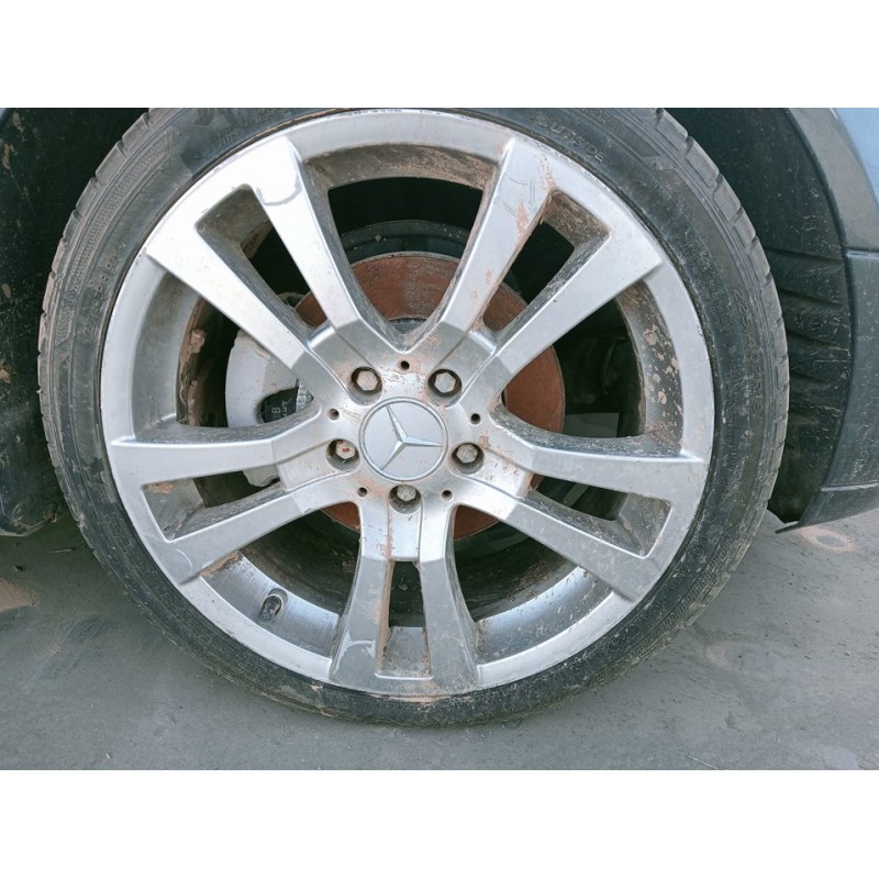 Recambio de llanta para mercedes-benz clase c (w204) berlina c 200 cdi (204.007) referencia OEM IAM A2044013002 8,5JX18H2 