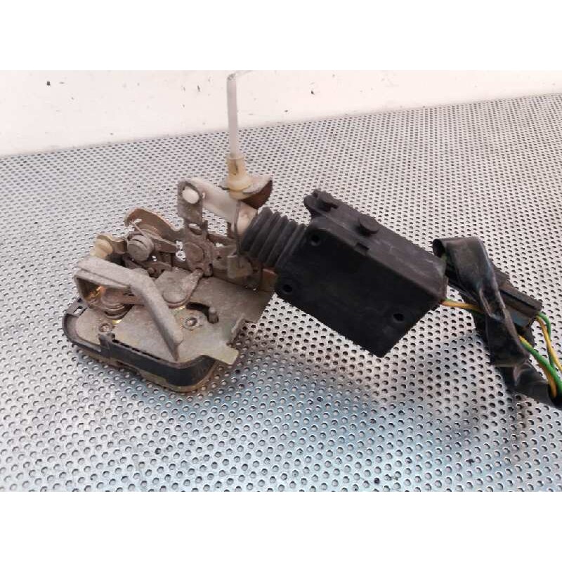 Recambio de cerradura puerta trasera derecha para volvo serie 440 2.0i gle referencia OEM IAM - Blanco 2