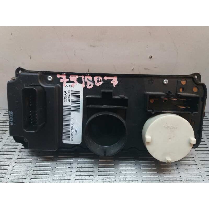Recambio de mando calefaccion / aire acondicionado para chrysler grand voyager 2.5crdi referencia OEM IAM 05005039AA 2900527656 - Negro 3