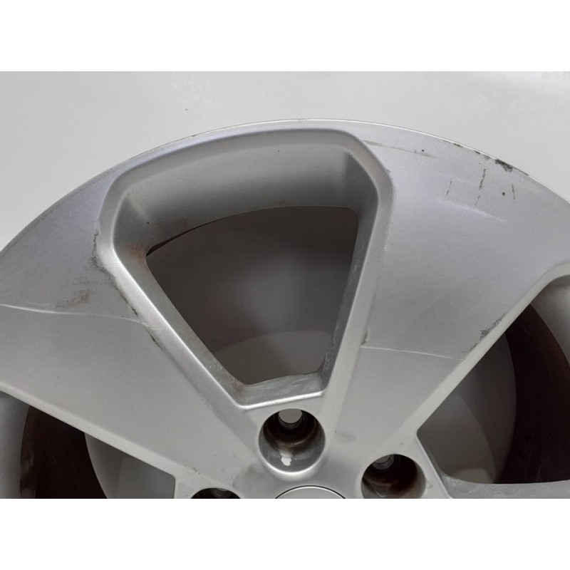 Recambio de llanta para chevrolet cruze lt referencia OEM IAM 96831803 - Gris 2