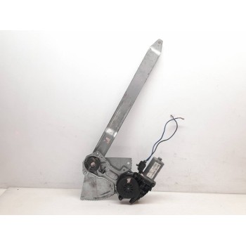 ELEVALUNAS DELANTERO IZQUIERDO D393700 