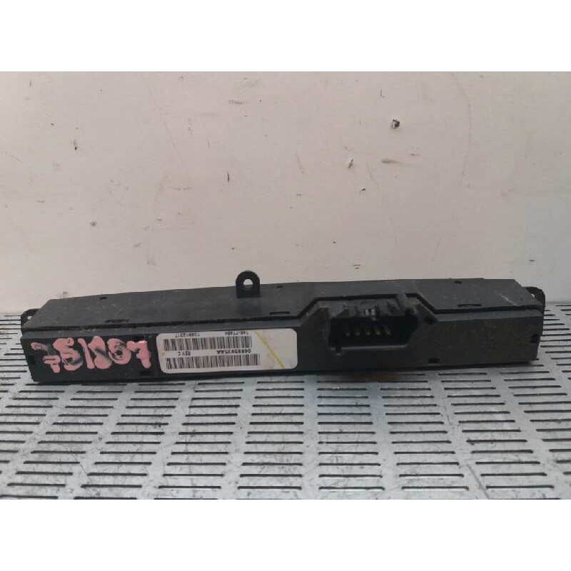 Recambio de warning para chrysler grand voyager 2.5crdi referencia OEM IAM 04685925AA - Negro 3