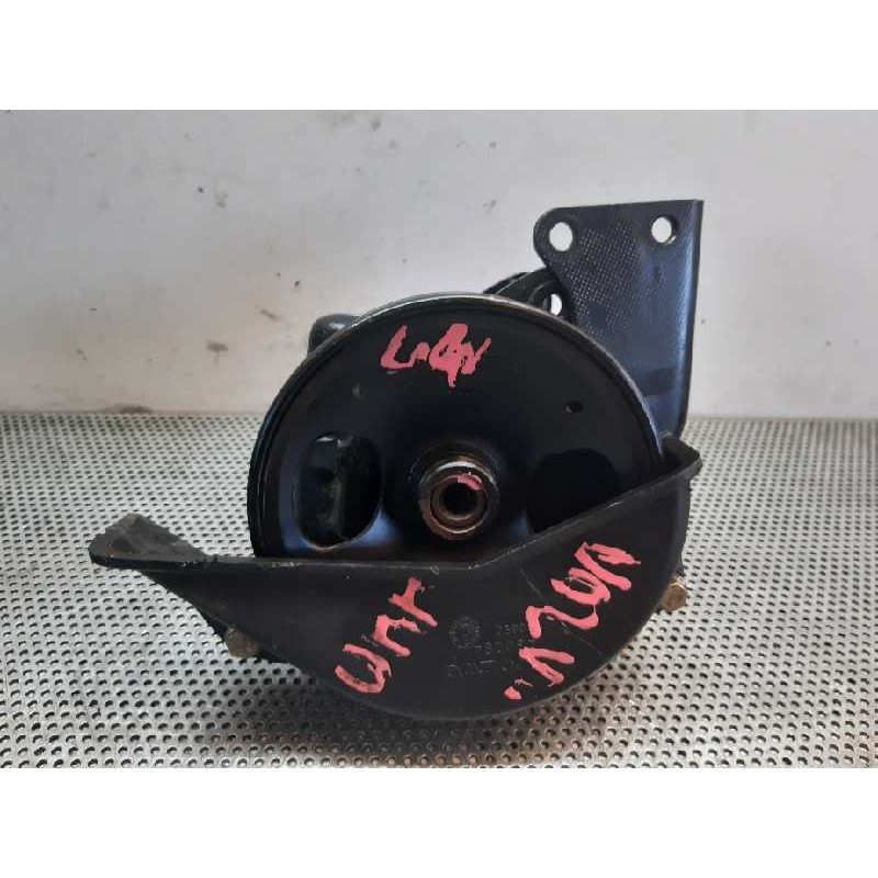 Recambio de bomba direccion para volvo serie 440 1.6 cat referencia OEM IAM 470284 33112 3
