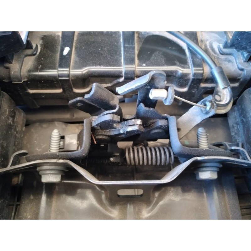 Recambio de cerradura capo para renault captur ii e-tech engineered referencia OEM IAM   